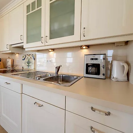 Вилла Strandresidenz_kuehlungsborn_ *